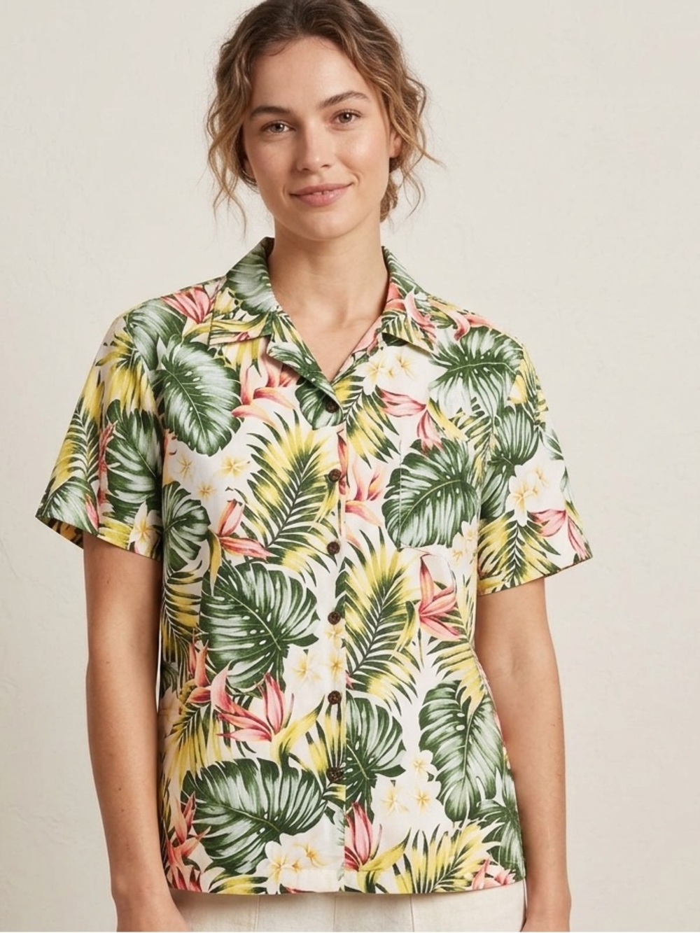 HILO HATTIE NWOT Cotton Hawaiian Print Shirt